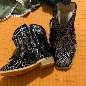 Toddler a bear co fringe snake skin ankle booties